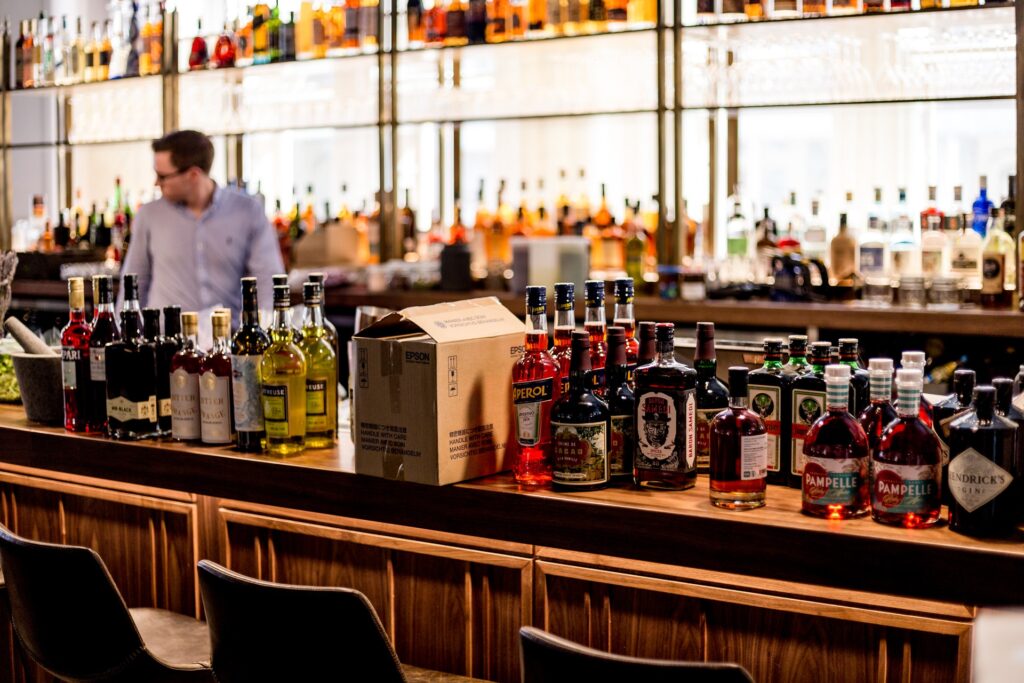 Bar Akademija Chair Booking 2020 jesen